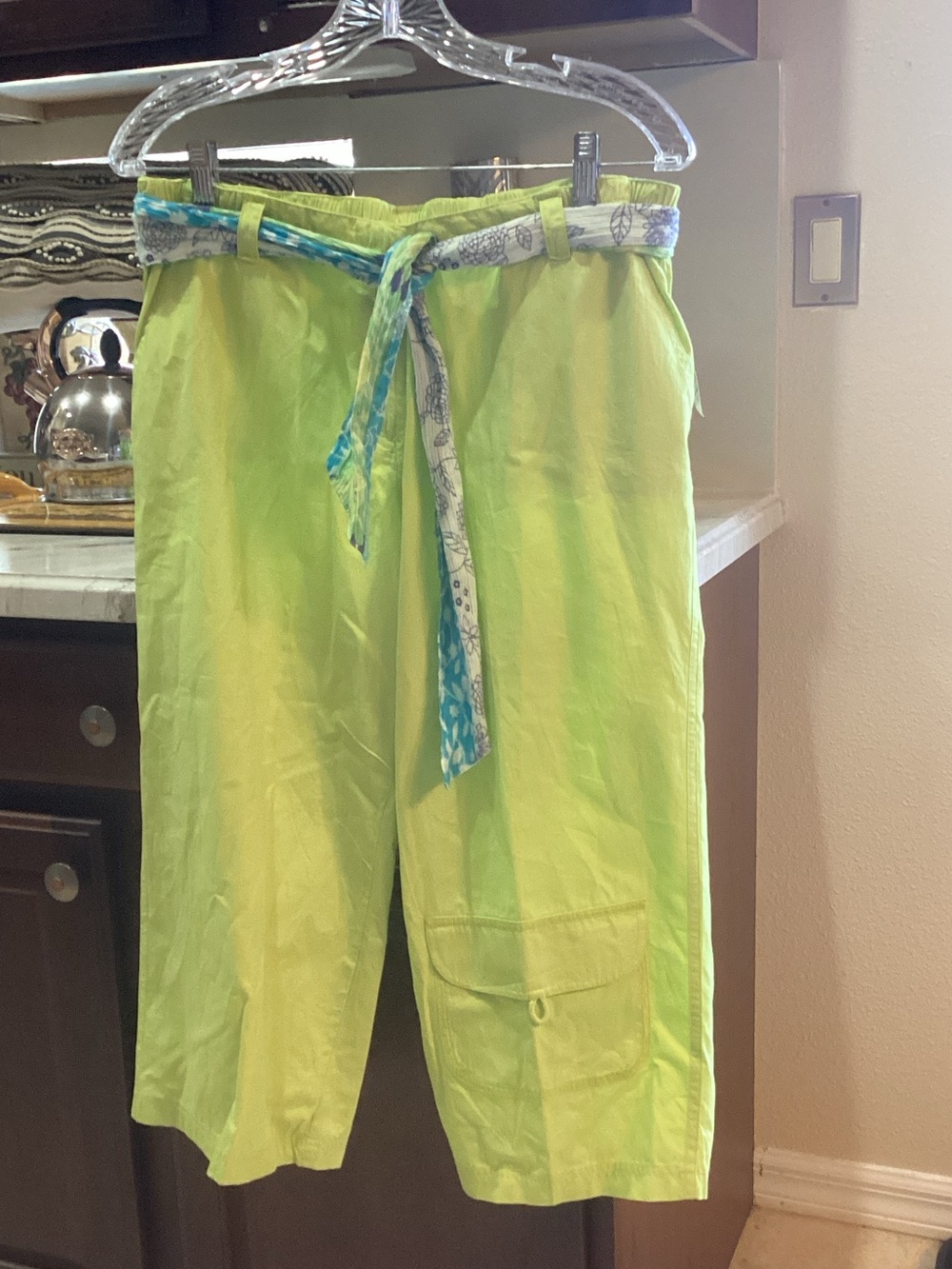 Lime Green Women's Capris with Tie Belt